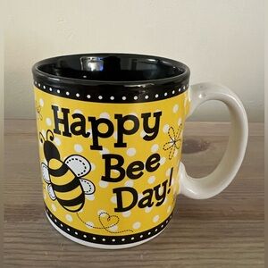 Happy Bee Day coffee mug perfect condition.